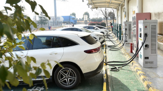 人民日報政策問答·回應(yīng)關(guān)切：城際出行充電如何更便捷高效