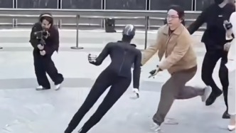 小鵬人形機器人IRON線下首秀“翻車”，何小鵬回應(yīng)