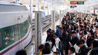 今年春运云南铁路预计发送旅客1545万人次，线上可自助办理免费退票