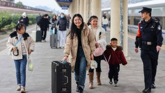 春節(jié)假期或出現(xiàn)多個(gè)出行高峰：長(zhǎng)輩進(jìn)城“反向過(guò)節(jié)”，入境游人次翻倍增長(zhǎng)