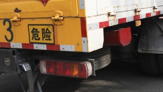 交通運輸部檢查指導組在江蘇檢查時發(fā)現(xiàn)危貨運輸企業(yè)超介質(zhì)范圍運輸