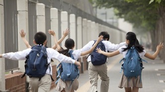 江蘇省政府工作報告：統(tǒng)籌安排中小學春秋假