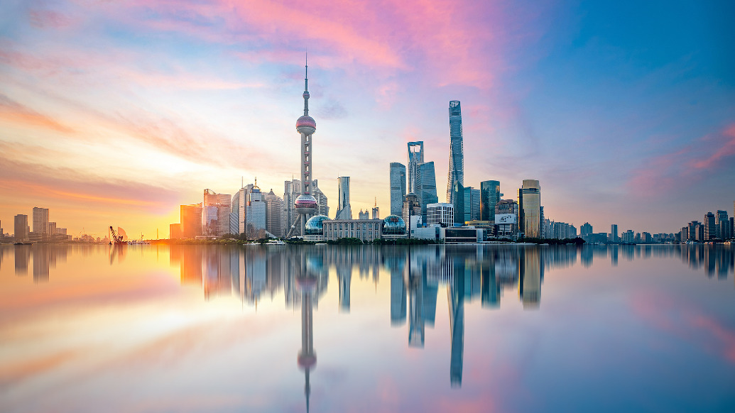 2026政府工作报告里的上海：站在高处，跃向更高处