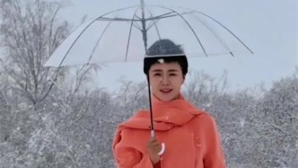 賀嬌龍，擬追記大功