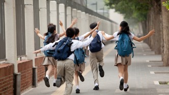 两会之声｜政协委员建议上海中小学放春秋假，让学生有更多社会实践机会