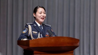 王妙麗被授予“全國司法行政系統(tǒng)一級英雄模范”“河南省優(yōu)秀共產(chǎn)黨員”稱號