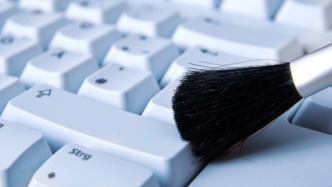 編造擺拍炮制謠言、誤導(dǎo)認(rèn)知干擾秩序，網(wǎng)信公安等部門持續(xù)發(fā)力協(xié)同治理