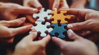 科創(chuàng)與產(chǎn)業(yè)融合存在難點(diǎn)？代表從孵化器賦能、科創(chuàng)金融等維度提出建議