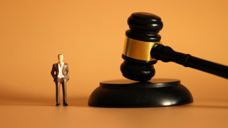 代表建議關注個別法院變相不立案現(xiàn)象，最高法推動完善工作機制