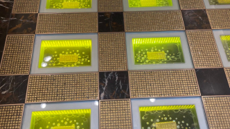 英皇娱乐酒店把酒店大堂的黄金卖了！超十倍买入价出售79公斤黄金，赚了9020万港元