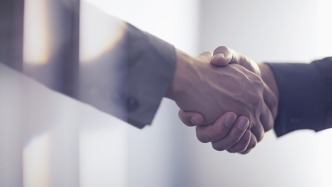 余俊生任中央廣播電視總臺副臺長，張忠軍任國家行政學院副院長