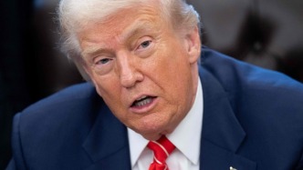 伊朗展示“肌肉”：武装部队总参谋长视察地下导弹基地，称导弹已全面升级