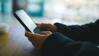 中国时空携手三大通信运营商推出北斗短信业务