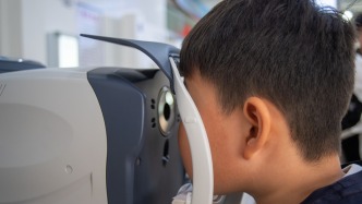 關(guān)注青少年近視、肥胖，代表建議推動(dòng)家庭醫(yī)生簽約服務(wù)進(jìn)校園