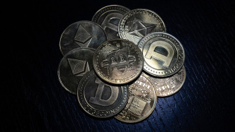 央行等八部門：虛擬貨幣不具有與法定貨幣等同的法律地位