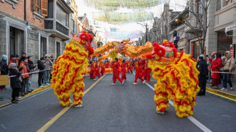 龙狮、乐高、光影秀，来上海张园石库门体验“摩登年”