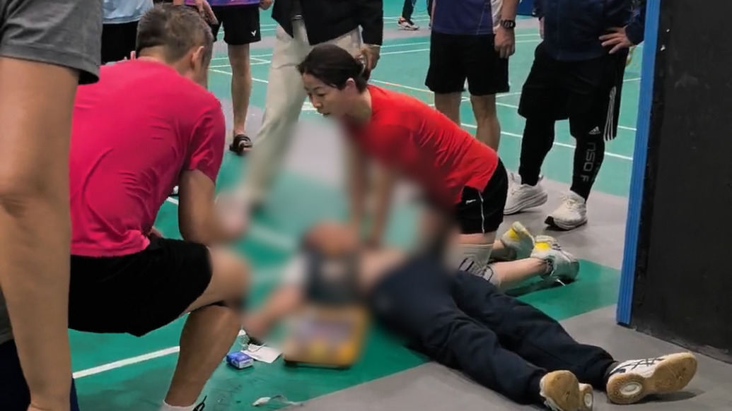 “我是醫(yī)生讓我來”，65歲男子心臟驟停，關(guān)鍵時刻球友出手了