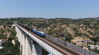 浩吉铁路累计发运货物列车突破90000列