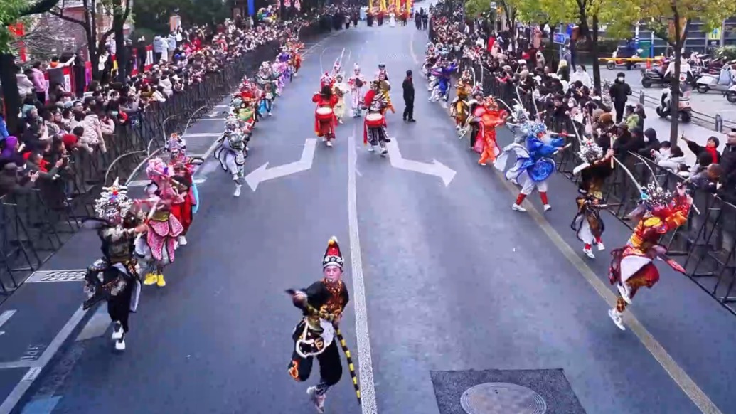 南通文旅局:新春民俗巡游融合非遗科技,打造年味盛宴