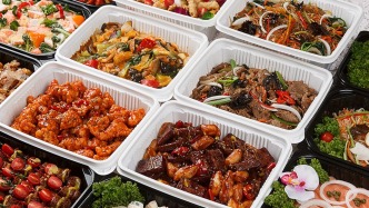 马上评｜预制菜冒充现炒，“自主明示”不能退守