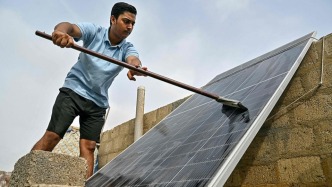 巴基斯坦的太阳能革命：一场“自下而上”能源转型的启示