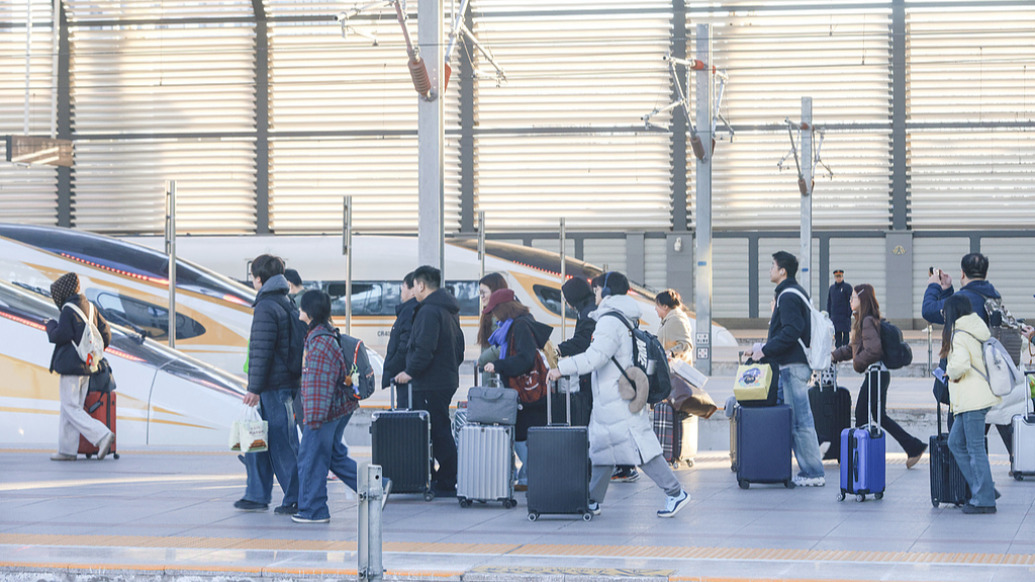 全国铁路春运发送旅客突破1亿人次