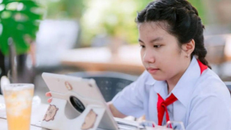 2026，巨头大战AI教育