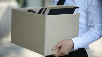 工人日报社评：“小错叠加便可解雇”？对员工行为应规范而非算计