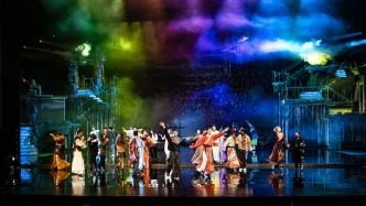 舞台剧《江南·十二场欢聚》苏州首演