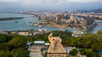记者手记丨三亚，当一座旅游城市开始思考更广阔的未来