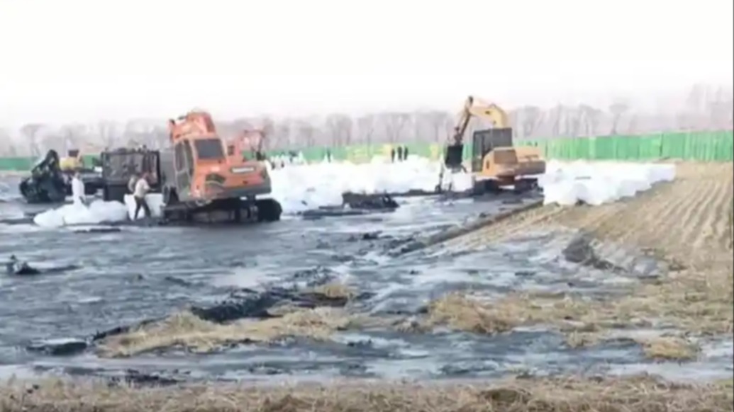 村民举报企业非法占用耕地沥青泄漏污染农田，沈阳成立联合调查组