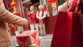 马上评｜不是什么情感和仪式都可以“外包”