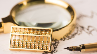 超六成私募倾向重仓持股过节，低估蓝筹+科技成长被看好