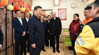 【热气腾腾中国年】习言道｜“城市运转离不开你们”