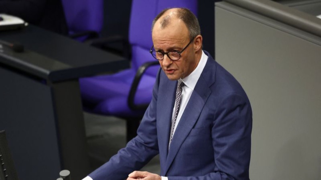 德国总理：对比中国速度，欧盟不仅太慢了，还监管过度拖垮经济