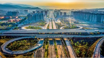 读懂城市｜从边缘地带到产业高地，凉山何以逆袭