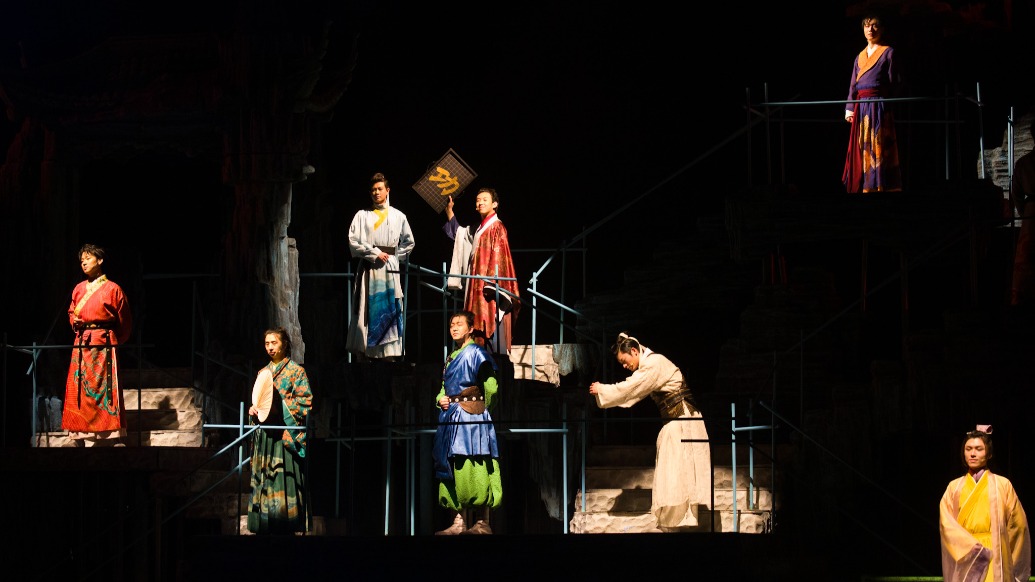 許紀(jì)霖：《江南 十二場歡聚》將京派和海派融合在一起