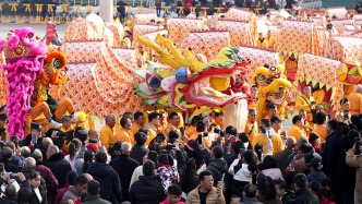 过年的9个晚上｜为什么我们总是怀念儿时的年