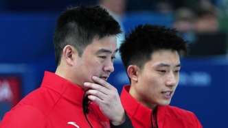 冰壶男子循环赛第二轮，中国队加局不敌挪威遭遇两连败