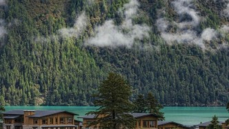 戚山山：消失于自然的建筑