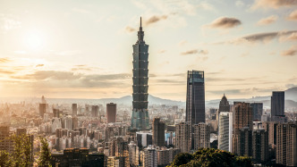 国台办：任何分裂国家、抗拒统一的图谋都是痴心妄想