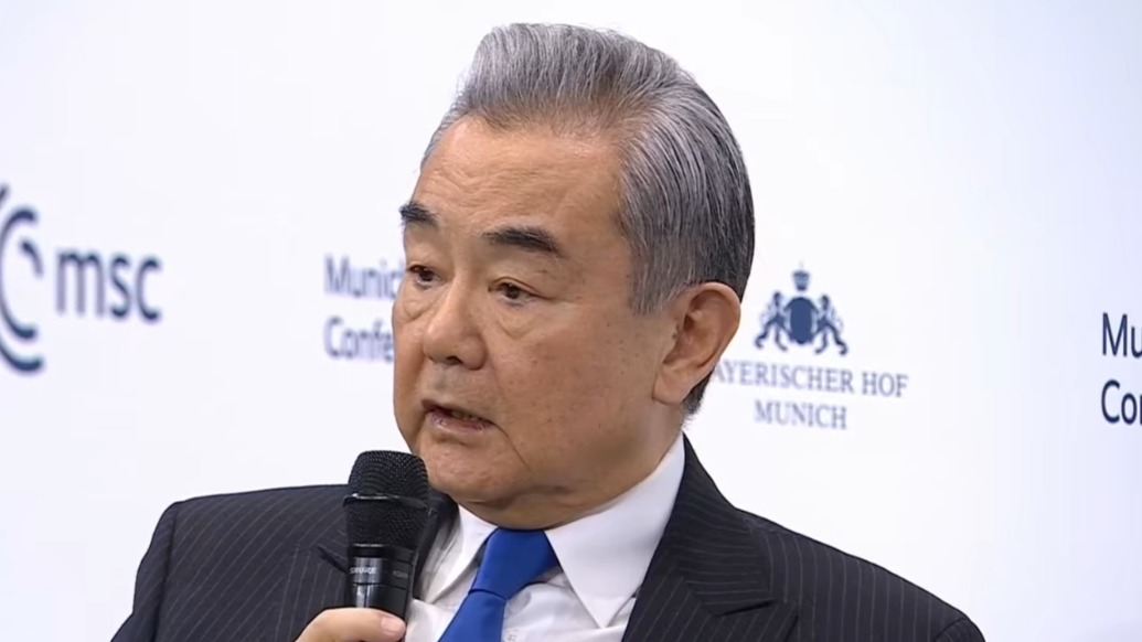 2026慕安会｜王毅拿日本与德国对比：德国战后清算纳粹，日本政要参拜战犯