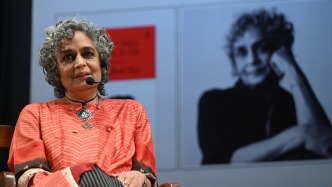 不滿文德斯言論，《微物之神》作者洛伊退出柏林電影節(jié)