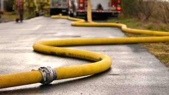 西班牙巴塞罗那省一公寓楼火灾致5人死亡