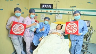 春启新程｜产科医生的除夕夜守望：“这是新年最好的礼物”