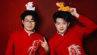 二登春晚更松弛！徐浩伦、谭湘文：AI学不来我们手搓的笑点