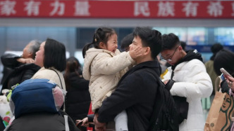 國(guó)鐵成都局日均發(fā)送旅客135.7萬(wàn)人次，精準(zhǔn)實(shí)施“一日一圖”