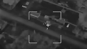 俄乌两军继续相互发动打击