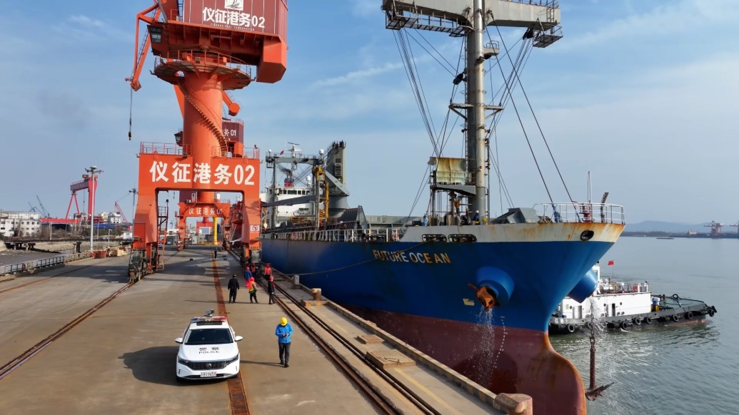 新春物流“开门红”，江苏仪征港迎来首艘外轮