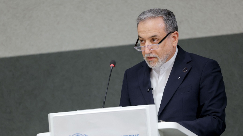 美伊第二轮谈判结束，伊朗外长：美方必须停止武力威胁